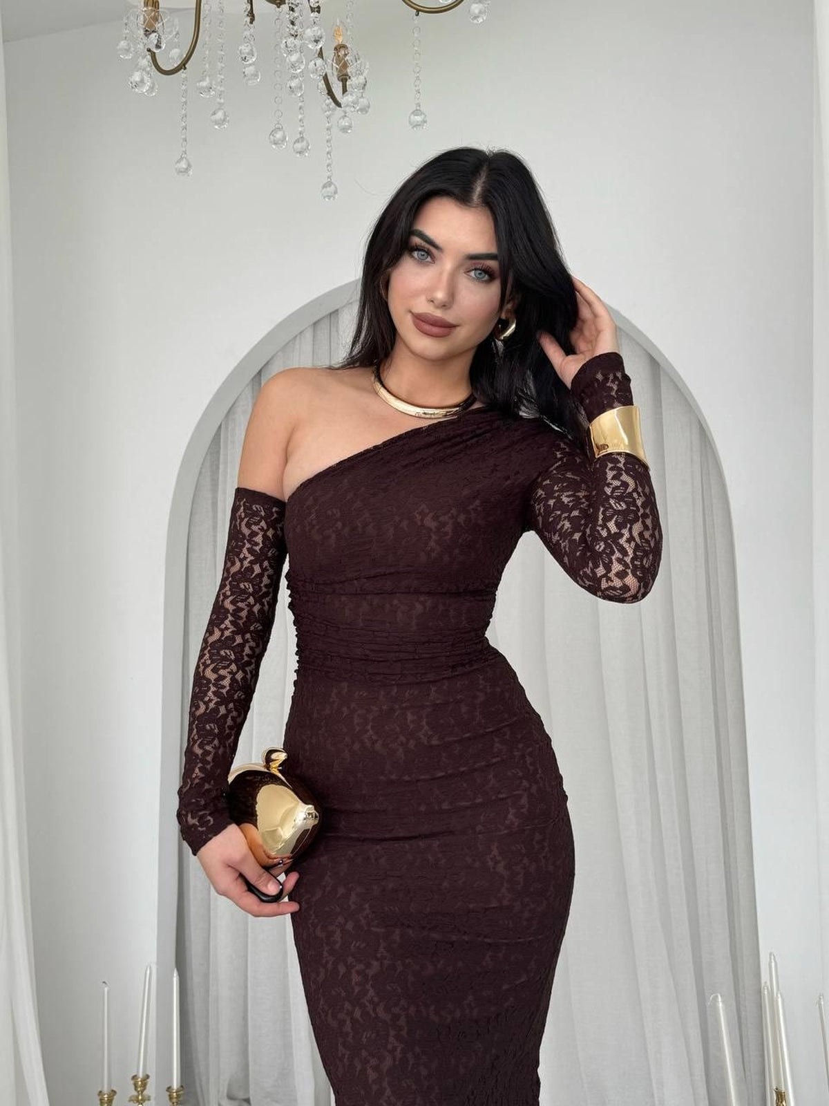 Rochie Bees cu un singur umăr