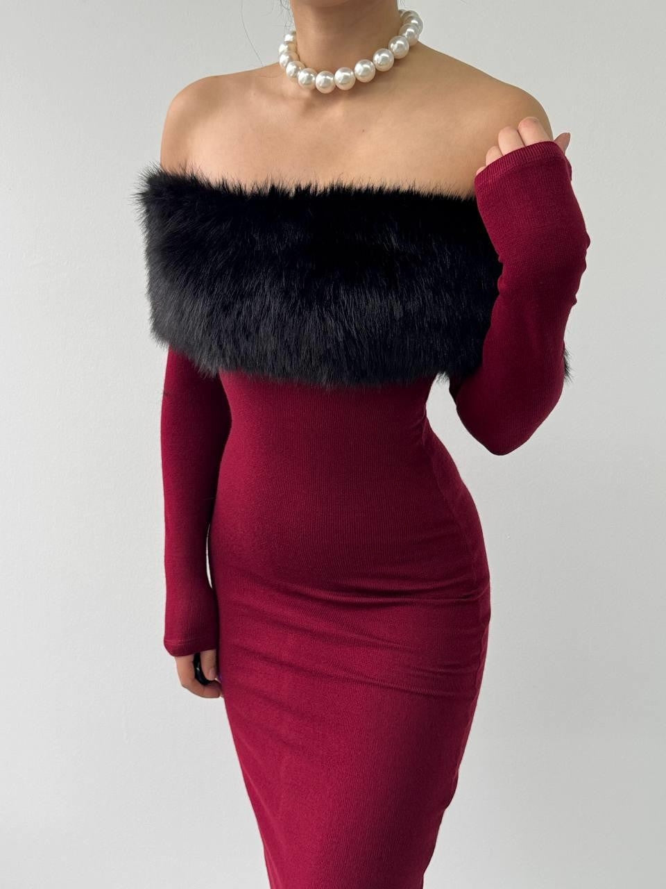 Bestia Rochie fără bretele cu detalii din pene