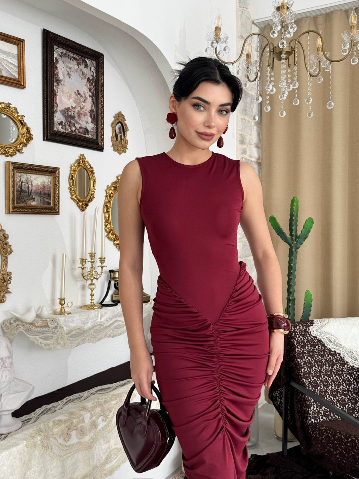 Boss Cut Out Rochie