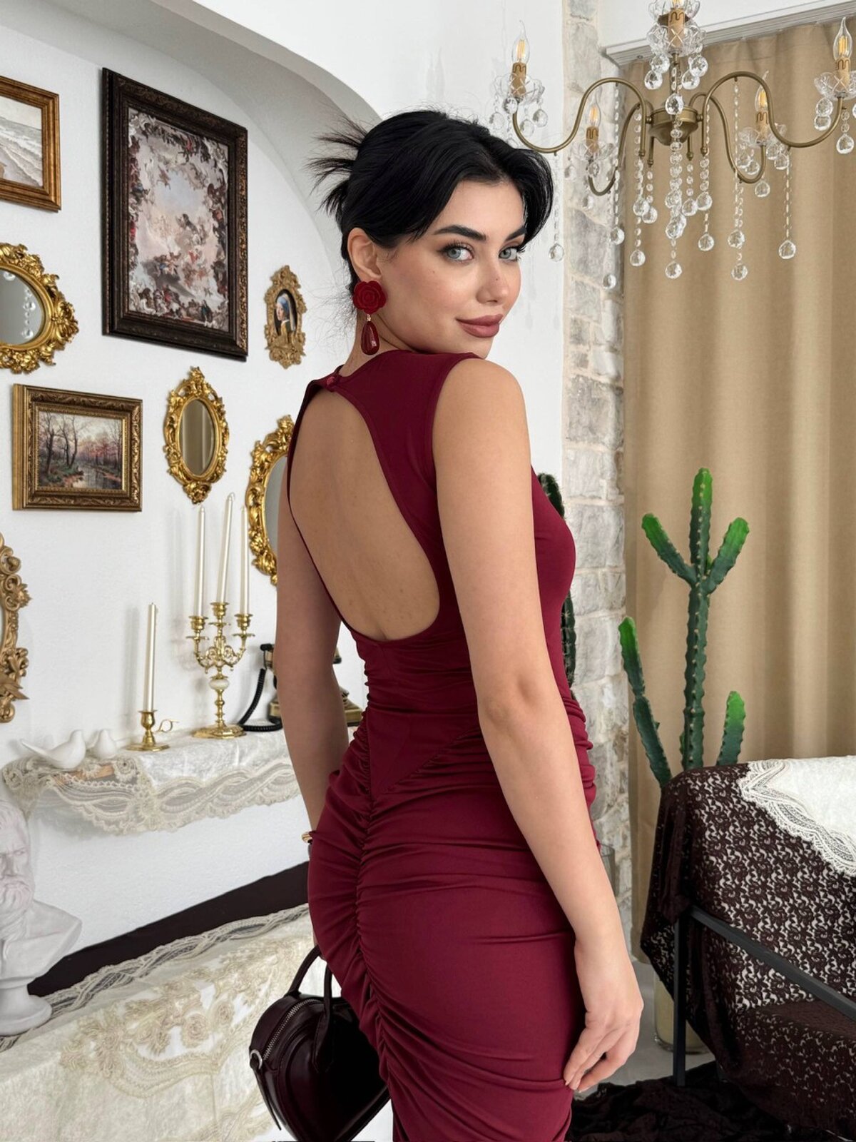 Boss Cut Out Rochie