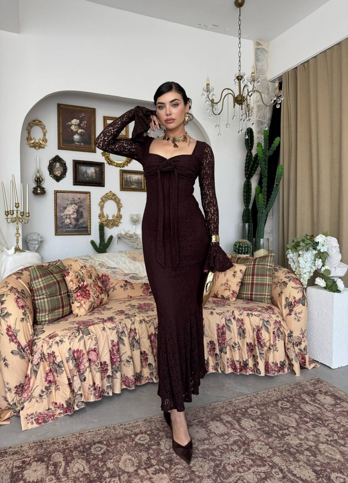 Rochie Cesam Gül Detaliată