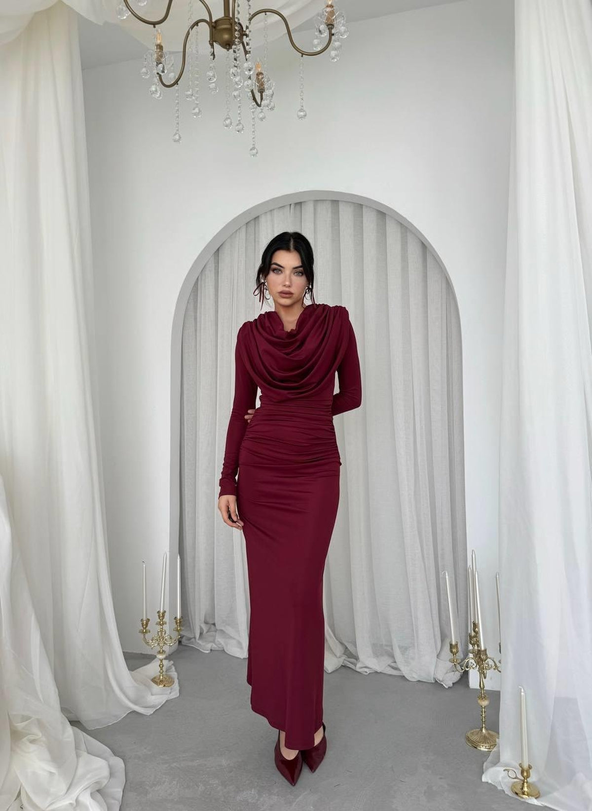 Crimson Drape Elbise
