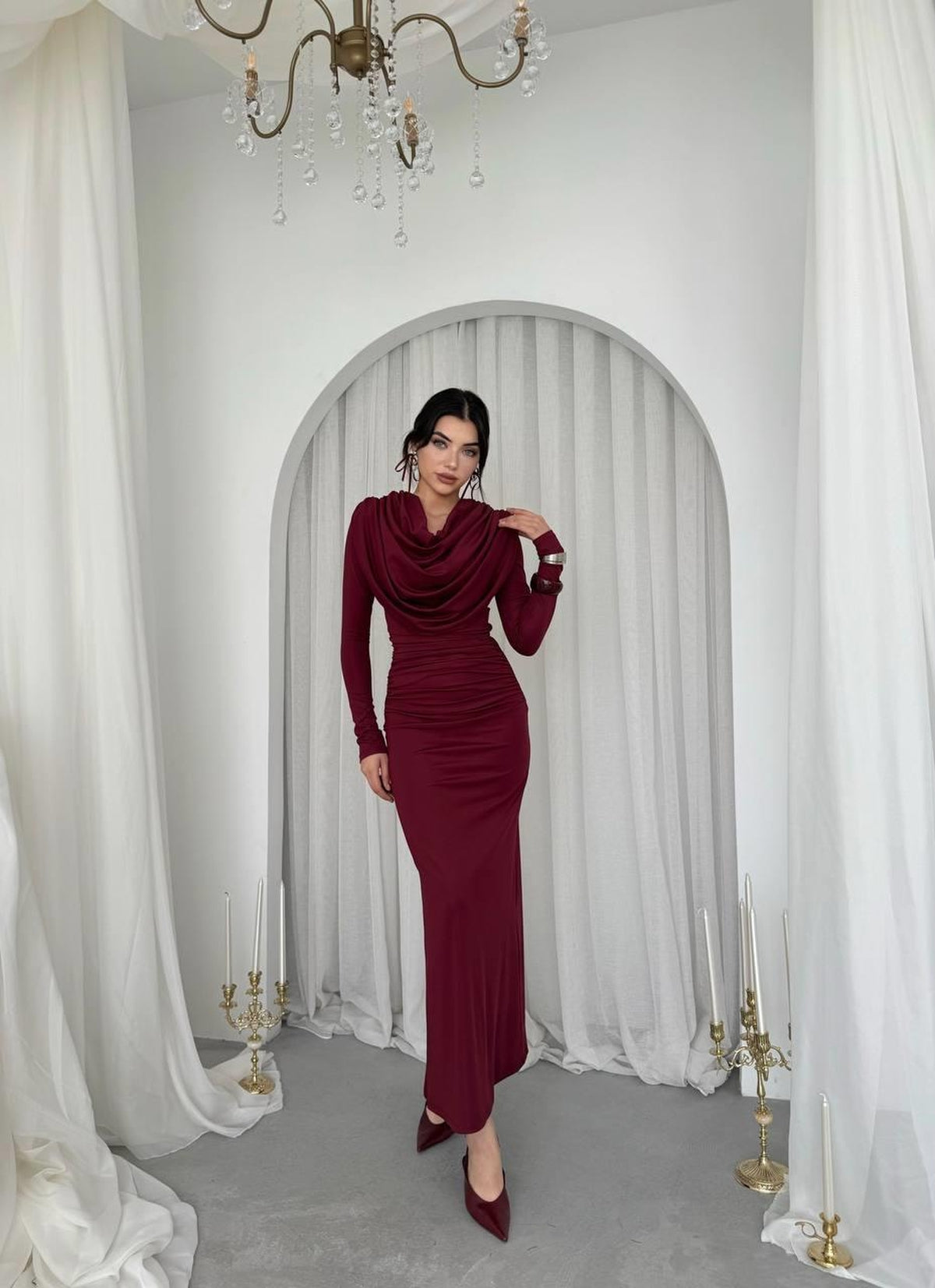 Crimson Drape Elbise