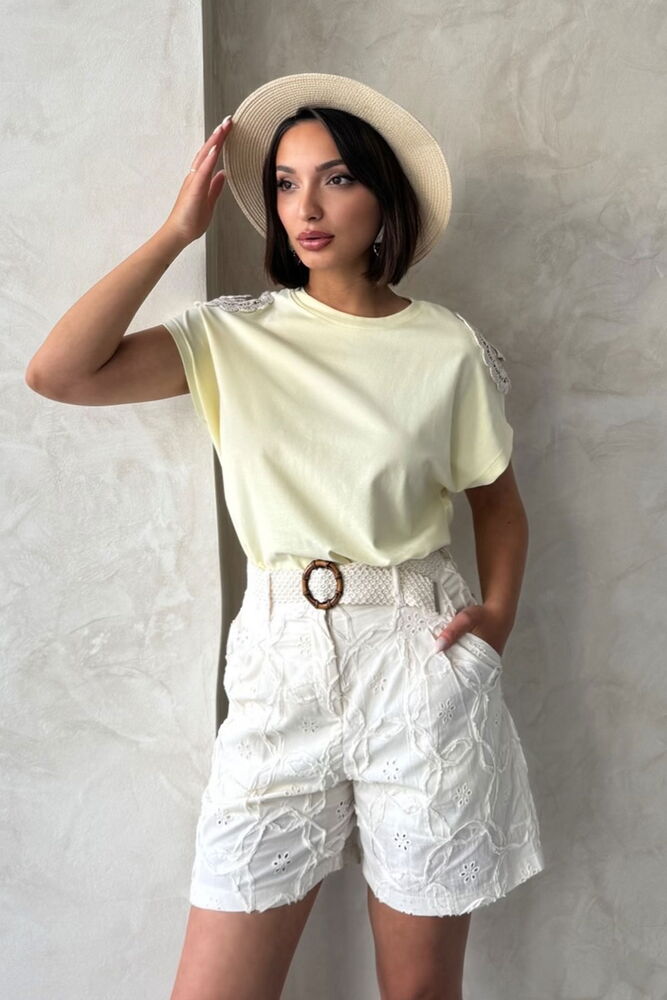 Tricou cu umeri din dantelă - Galben - D2532 | Topshow