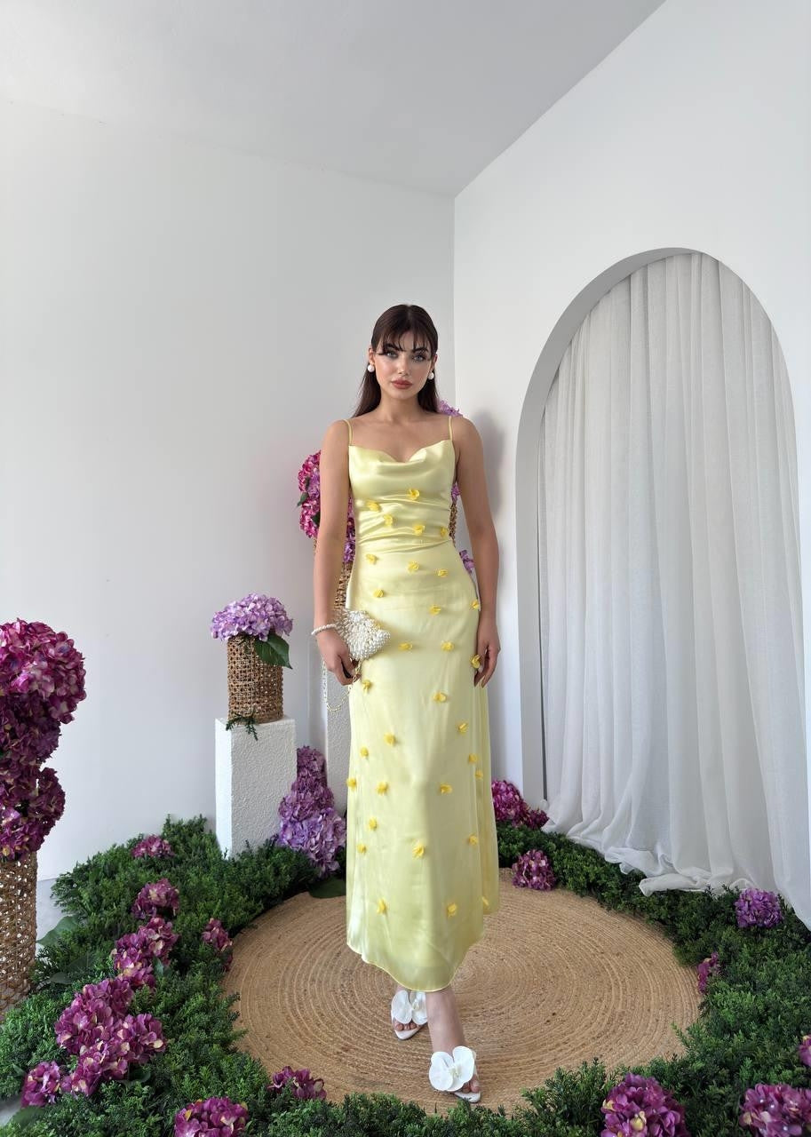 Rochie Dora cu detalii florale