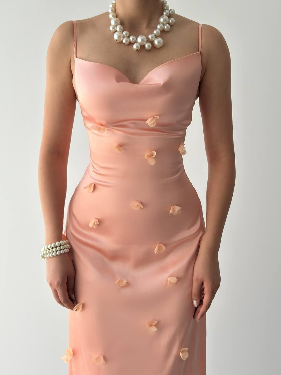 Rochie Dora cu detalii florale