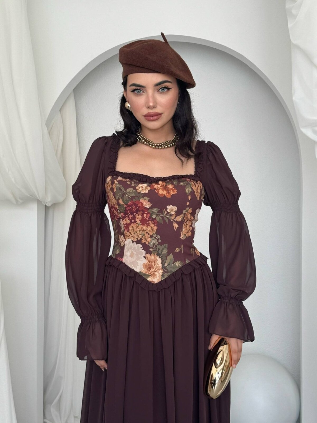 Rochie cu detalii florale Elfı