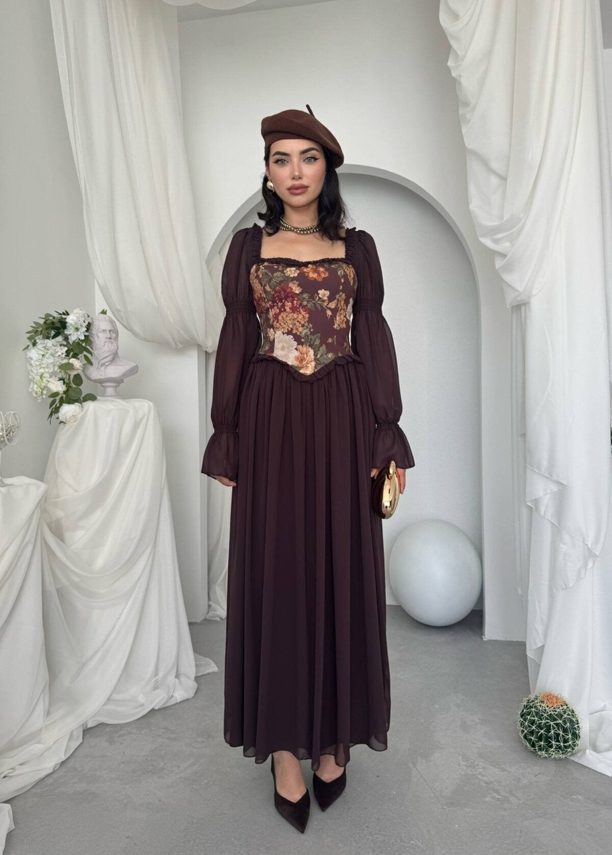 Rochie cu detalii florale Elfı