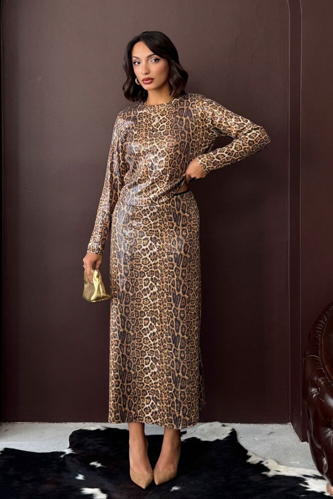 Topshow - Wholesale Trendy Leopard Print Skirt - From Day to Night Elegance - Dark Leopard