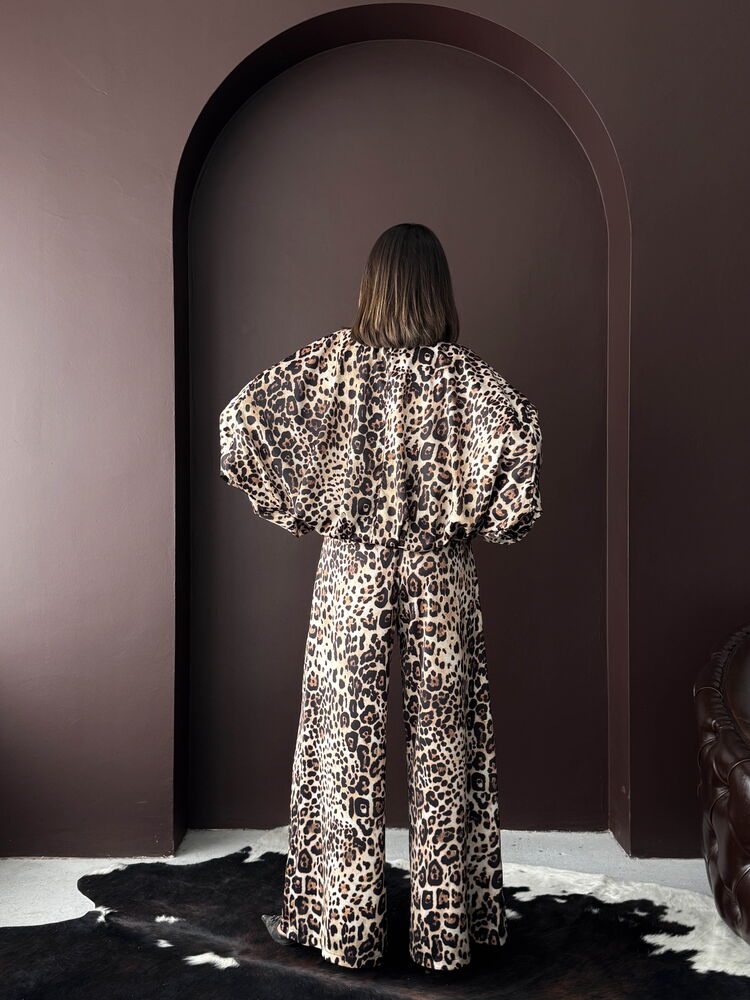 Jachetă din satin cu imprimeu leopard Topshow, en-gros - Leopard | F2032