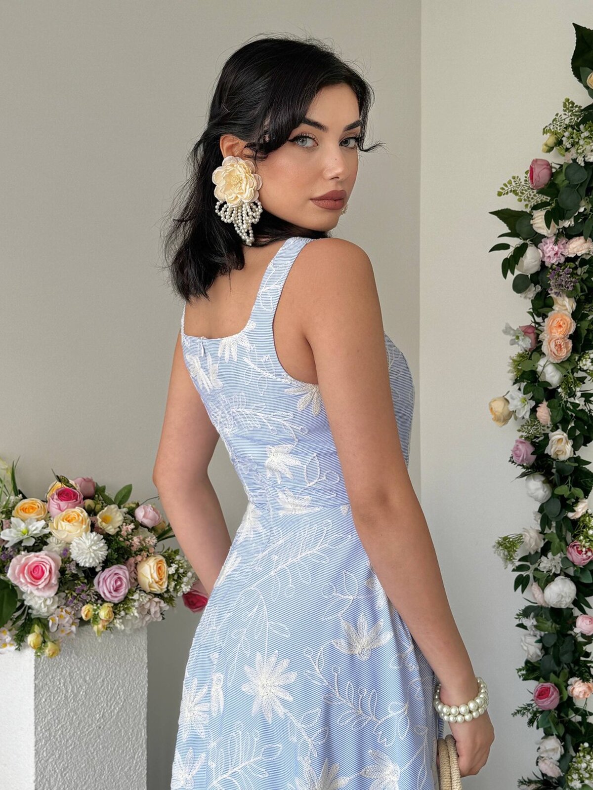 Femel Nakış Detaylı Elbise