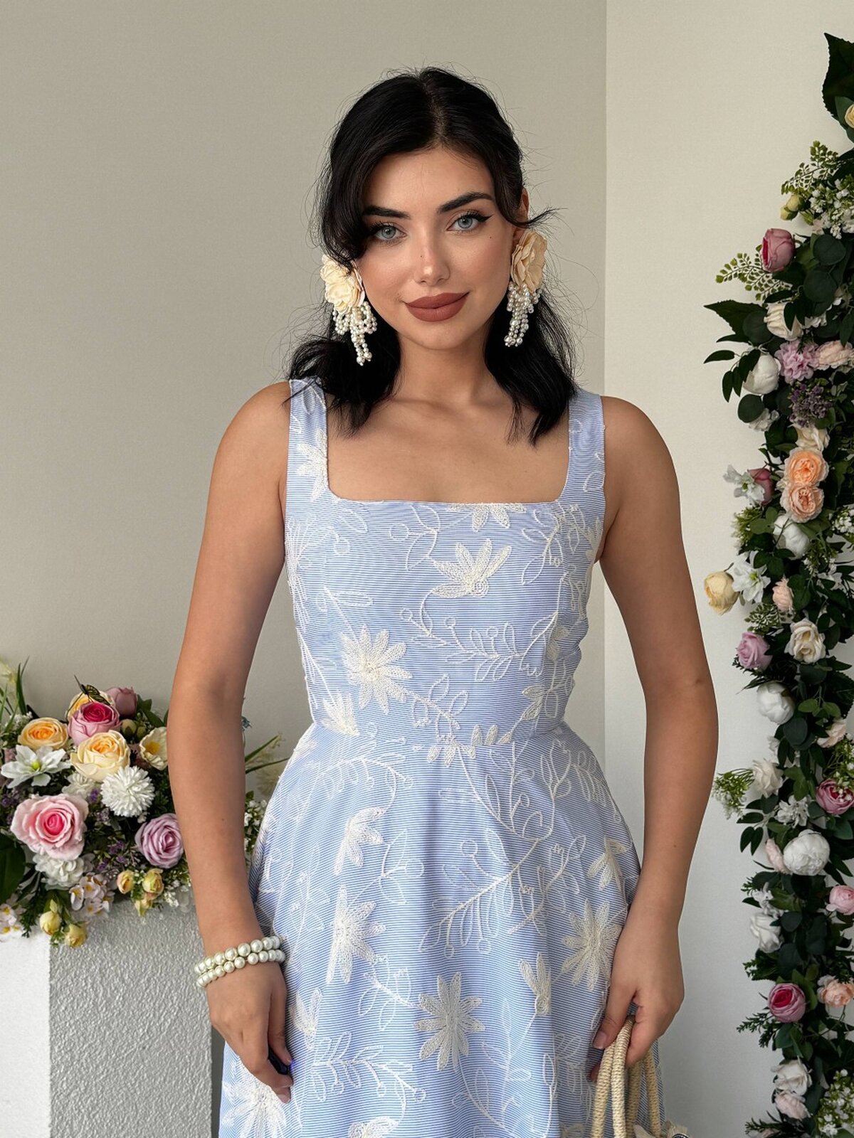 Femel Nakış Detaylı Elbise
