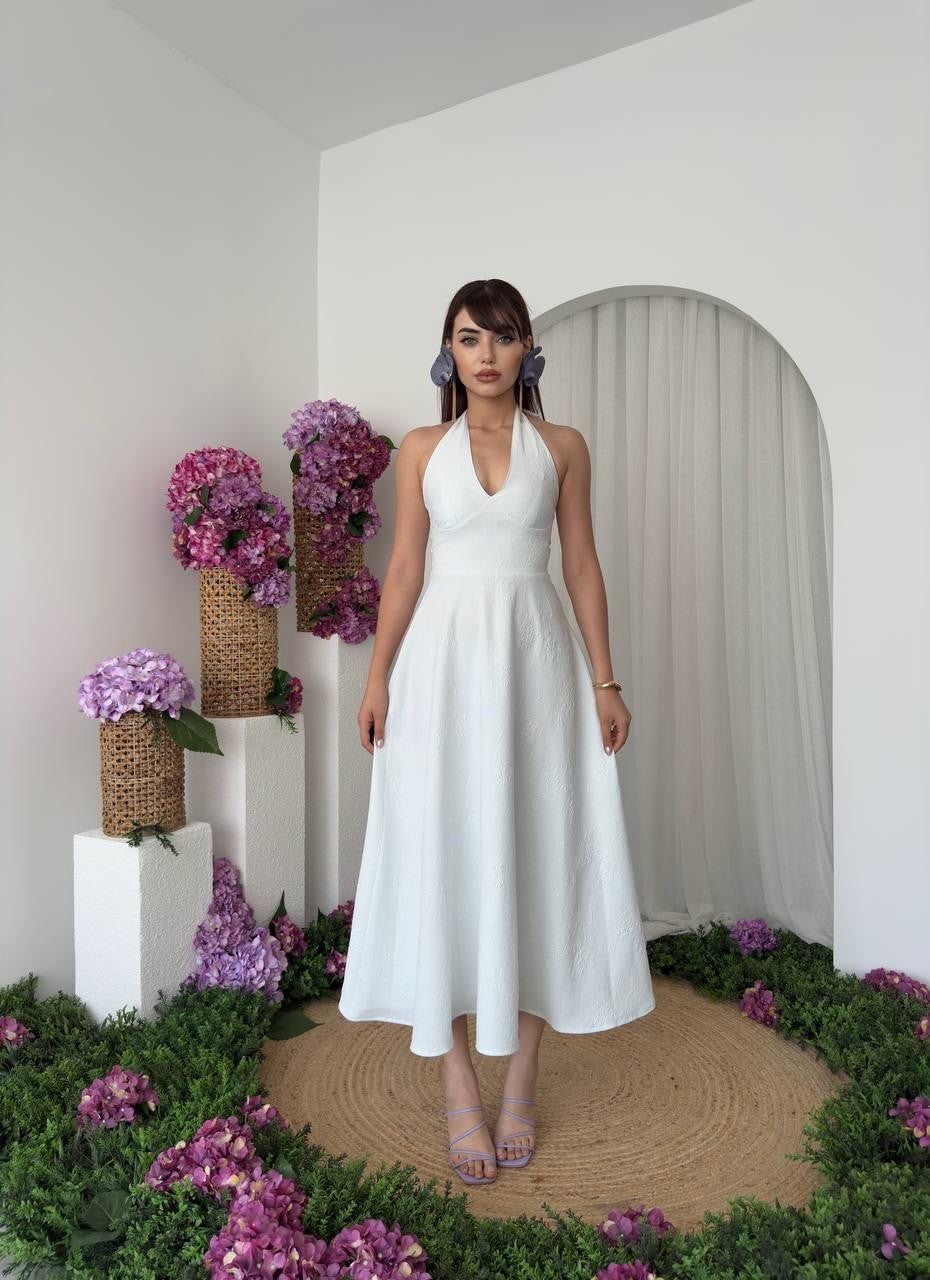 Rochie cu legătură la gât