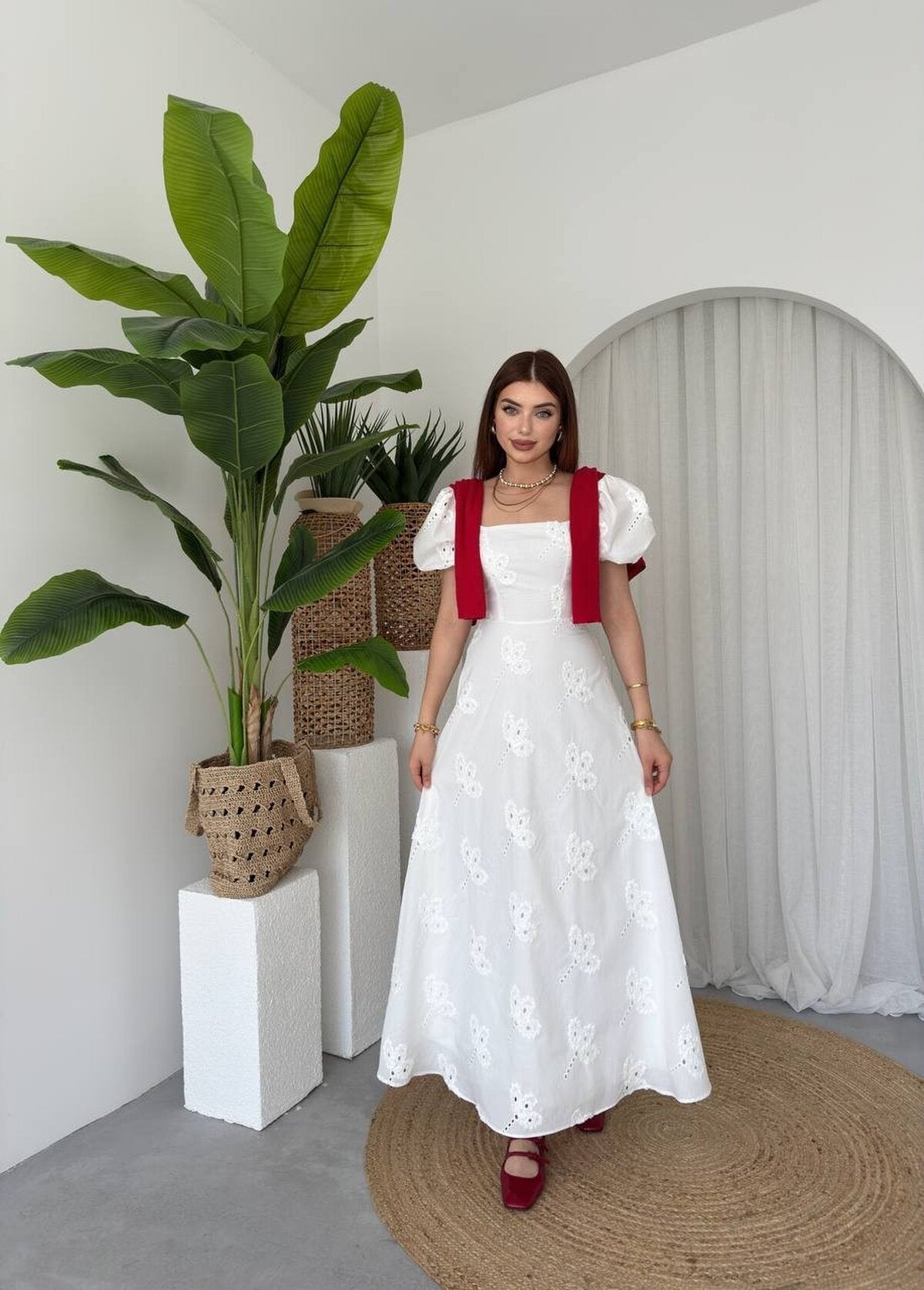 Rochie cu mâneci balon și imprimeu grafic