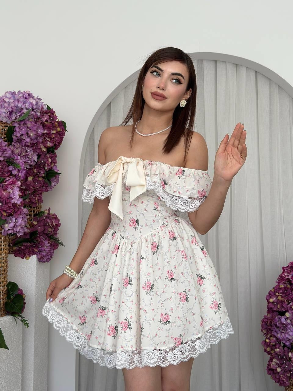 Huma Rochie cu Detalii de Fundă