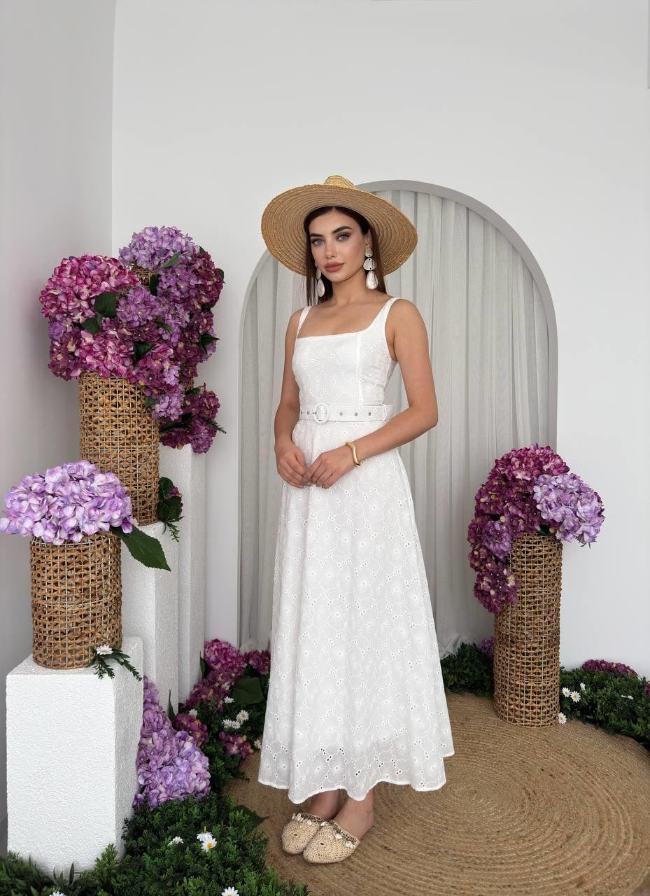 Hure Kemer Detaylı Elbise