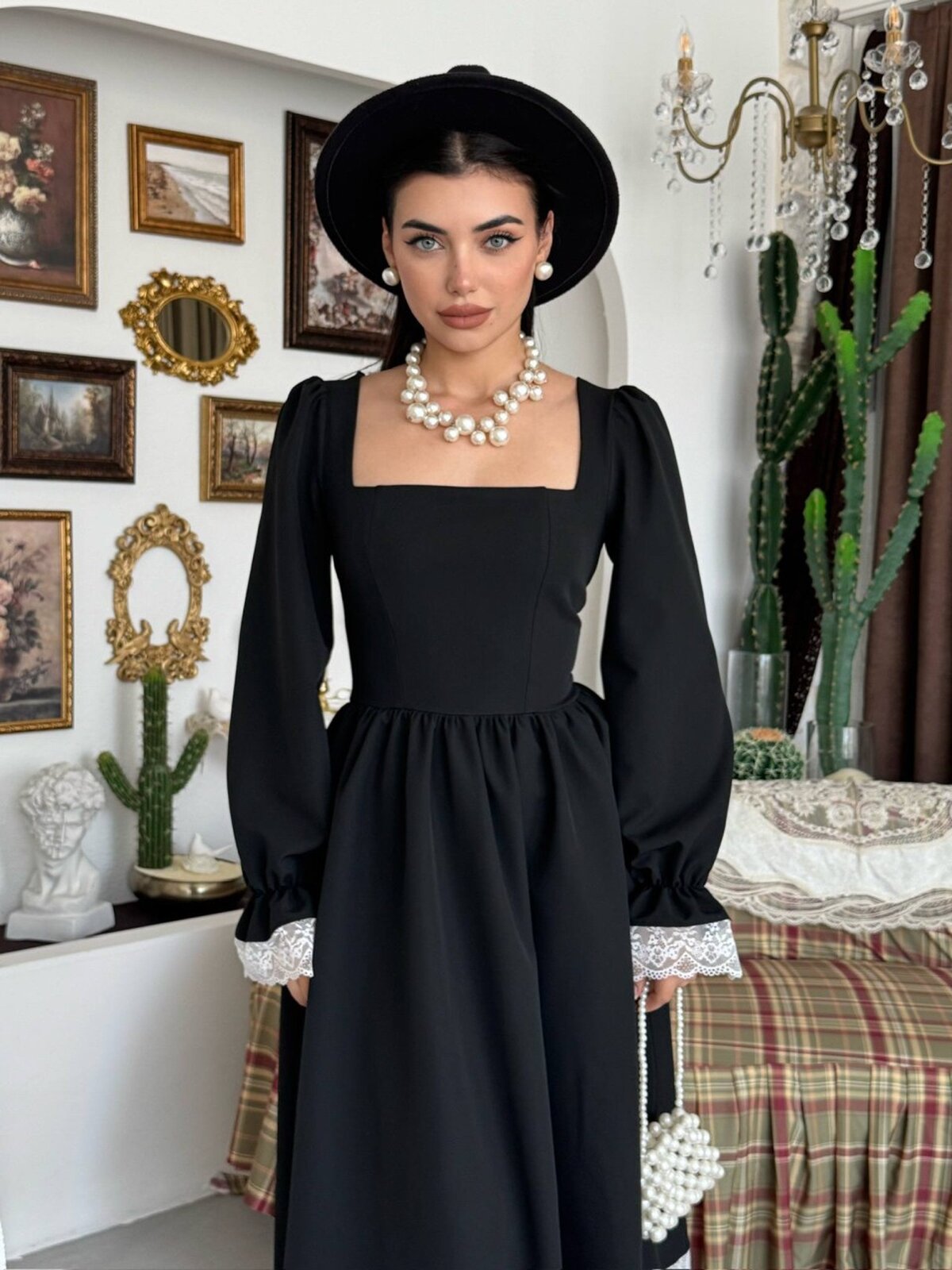 Rochie Huyno cu detalii din dantelă