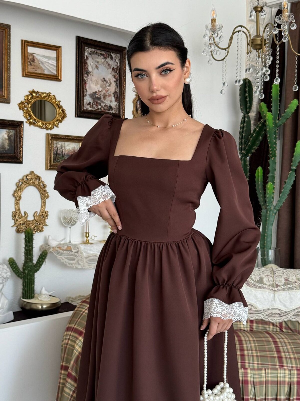 Rochie Huyno cu detalii din dantelă