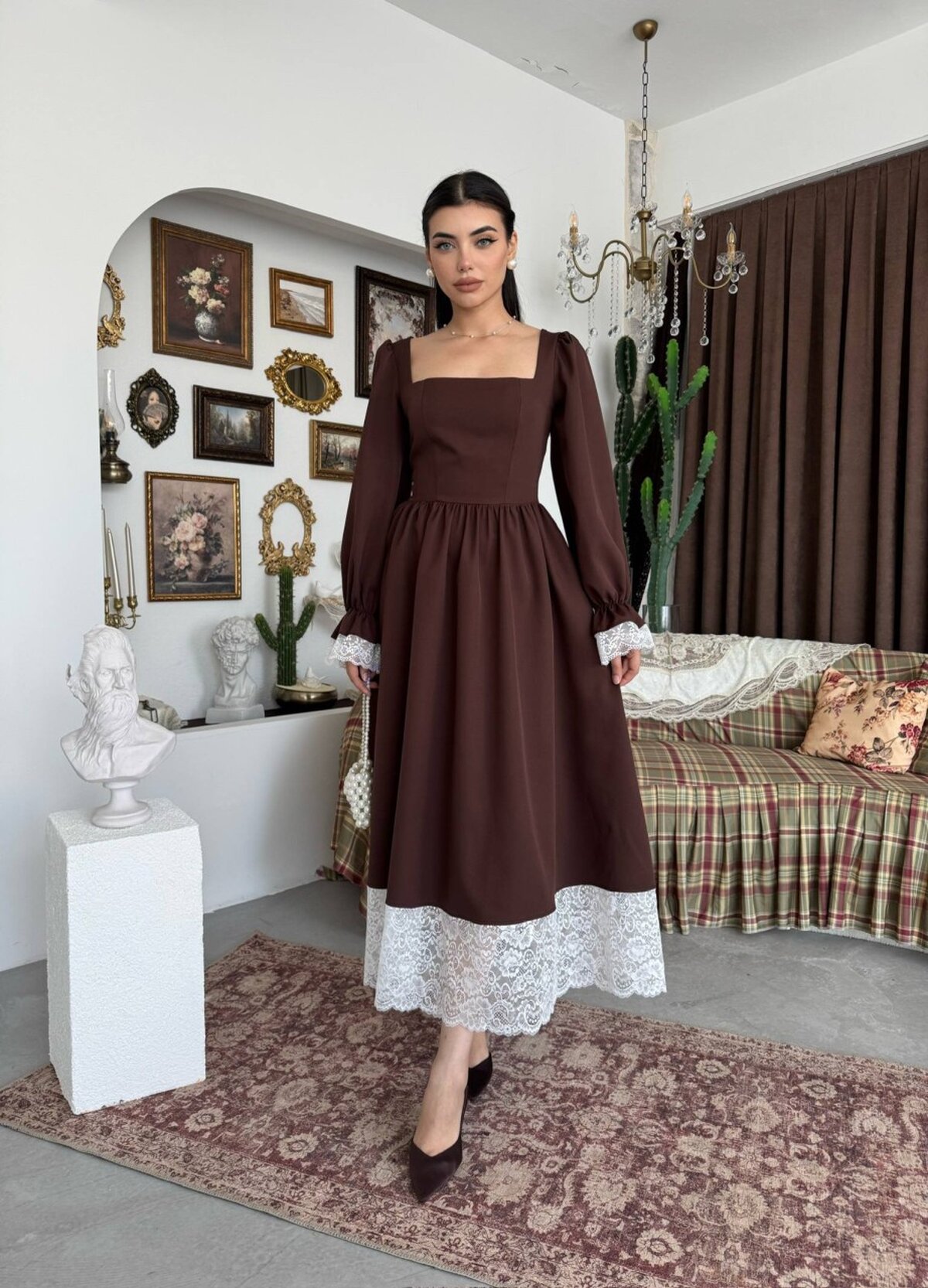 Rochie Huyno cu detalii din dantelă