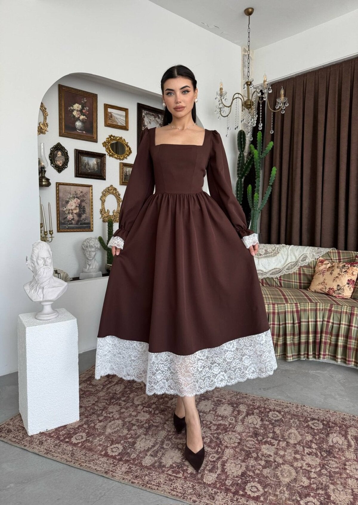 Rochie Huyno cu detalii din dantelă