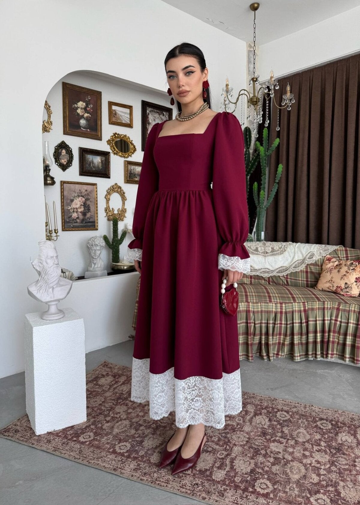 Rochie Huyno cu detalii din dantelă