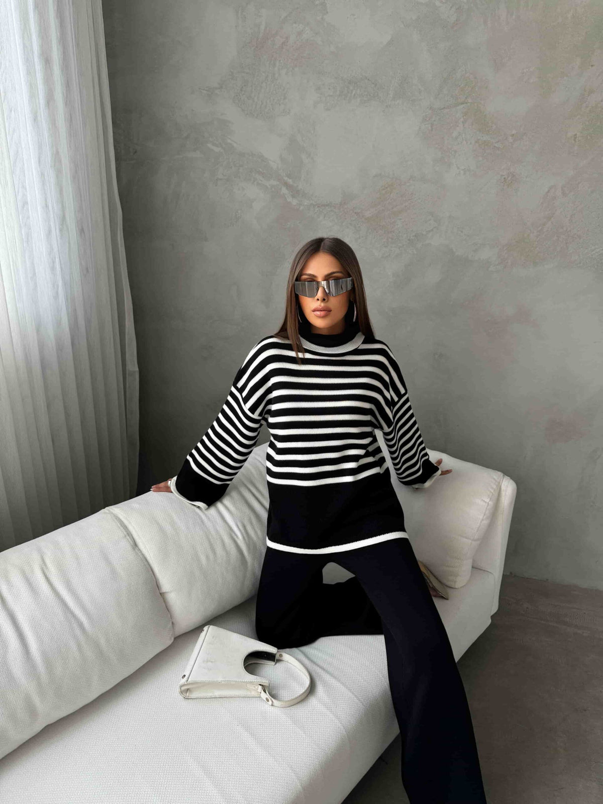 Set Tricot cu Guler Înalt 1507 - Negru