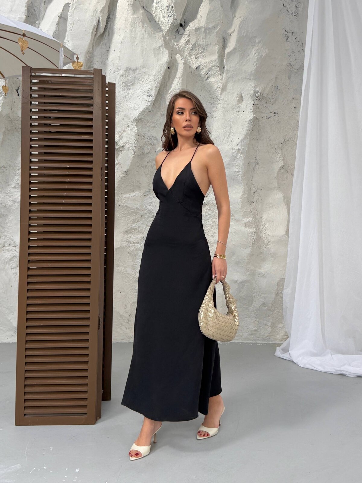 ROCHIE DE LUNGIME MAXIMĂ CU BRETELE