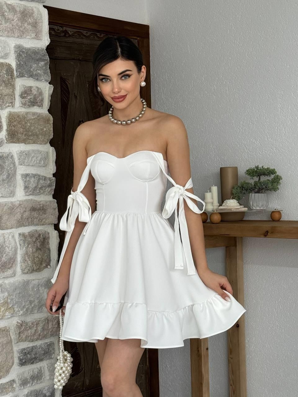 ROCHIE DIN SATEN CU BRETELE ȘI LEGĂTURĂ