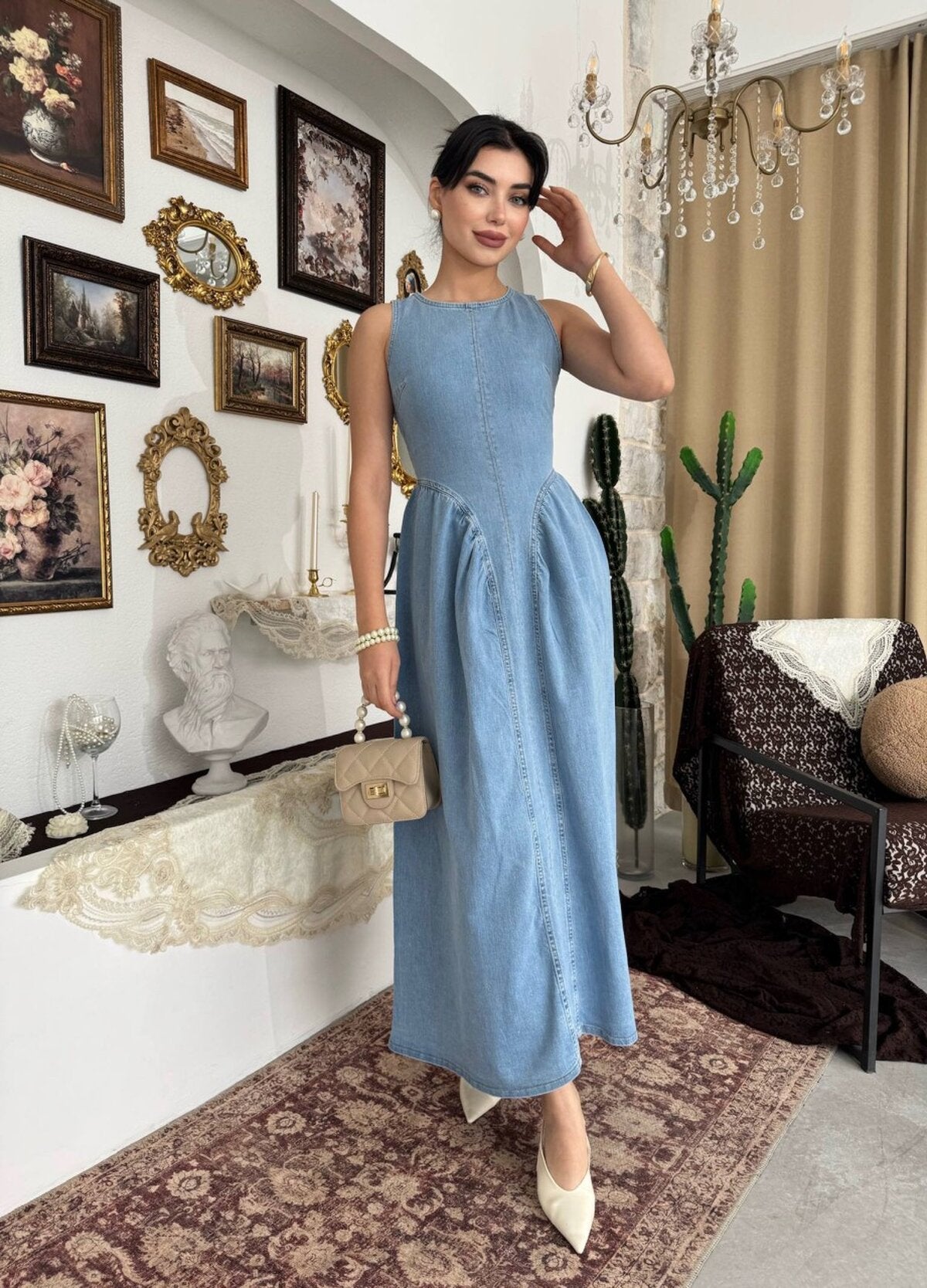 Rochie din denim Jere cu detalii decoltate la spate
