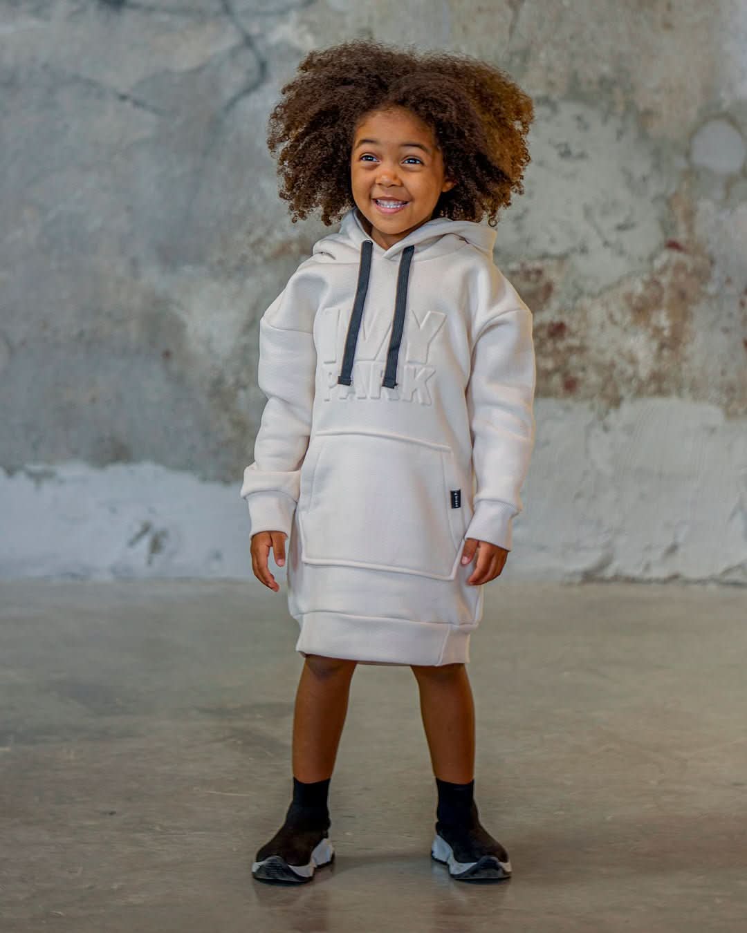 Çocuk Kabartmalı Baskı Detaylı Kapüşonlu Sweat Elbise | 3–9 Yaş | RG Brand | RG1422 - SİYAH