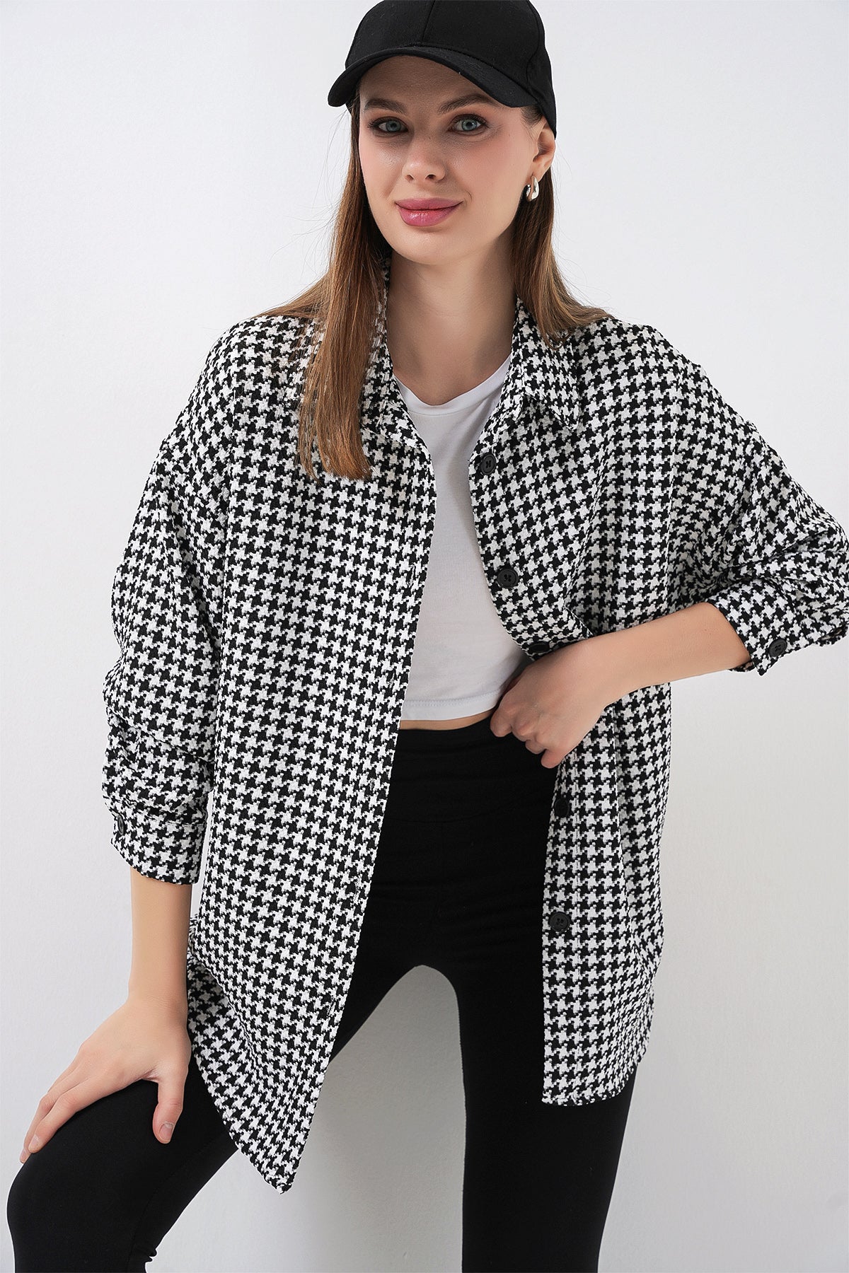Kadın Kazayağı Desen Oversize Gömlek 3854 - Siyah - Beyaz
