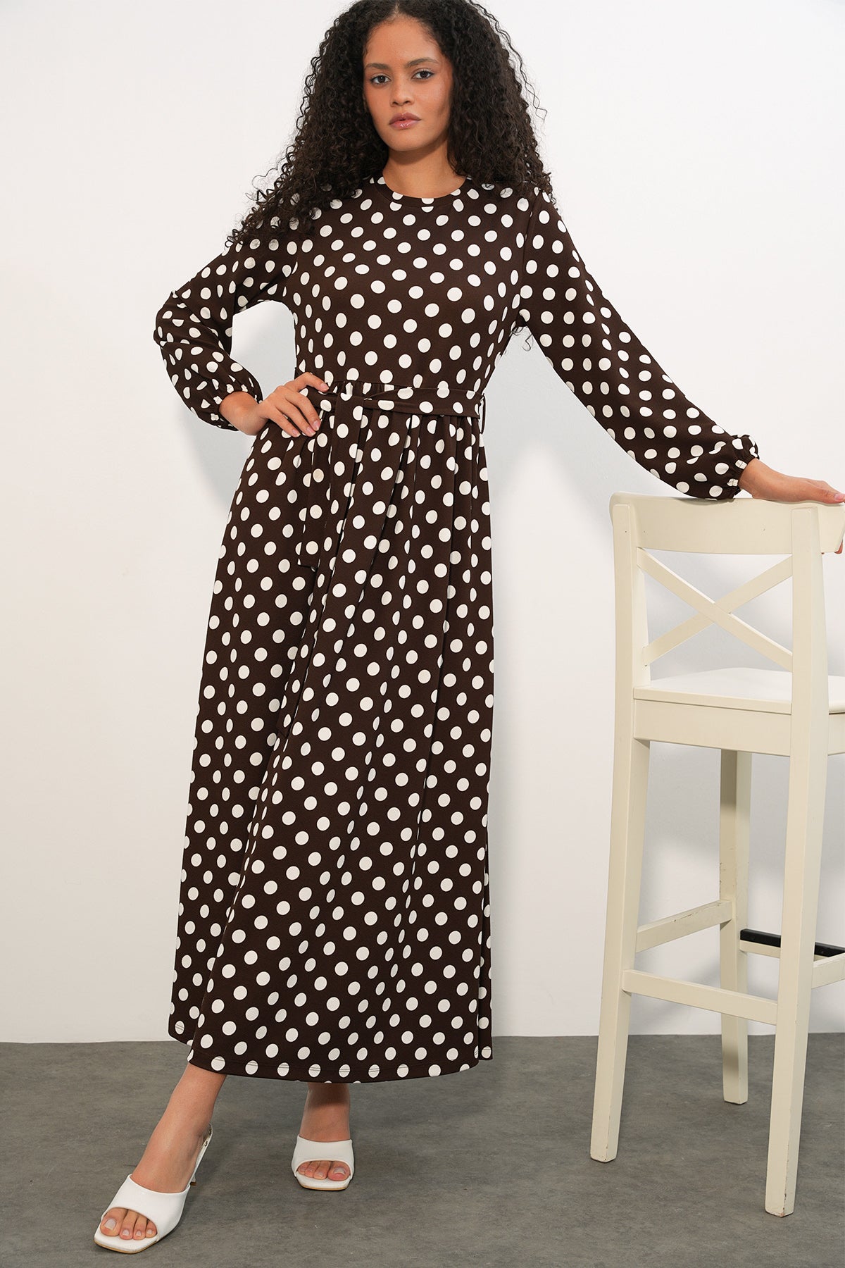 1525 Rochie Tricot Lungă Punctată Femei - Maro Închis
