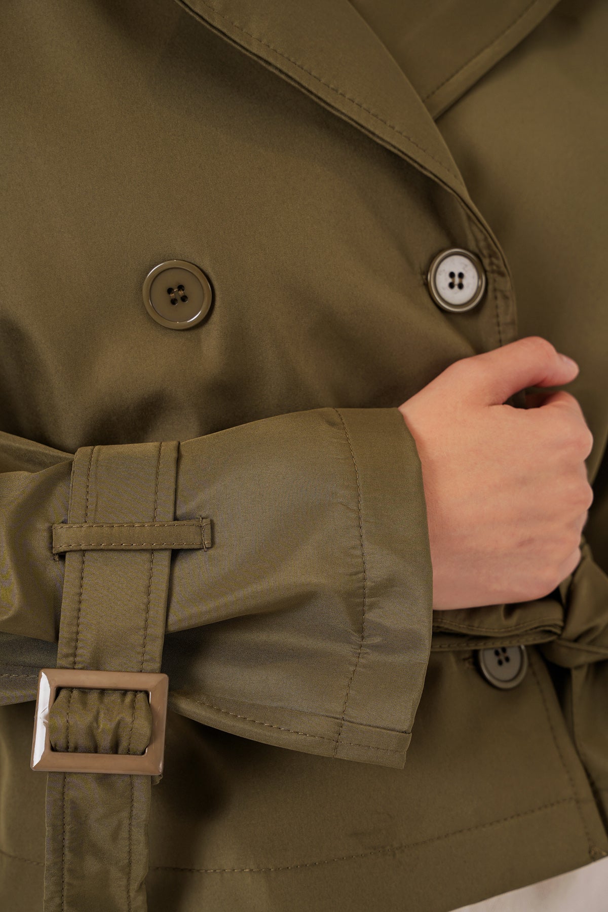 Trenchcoat scurt cu curea pentru femei 5970 - Khaki