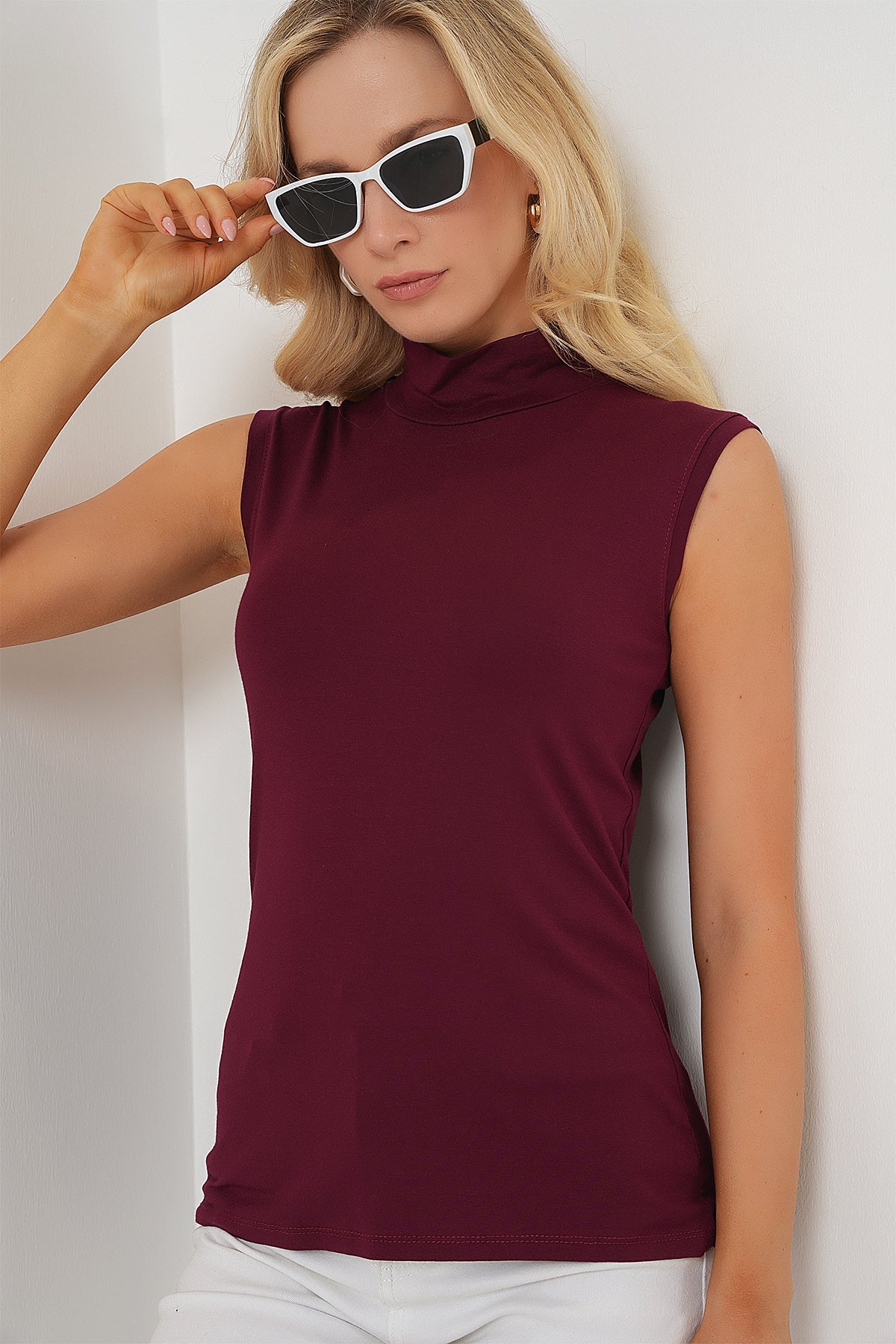 Kadın Kolsuz Body - Bordo