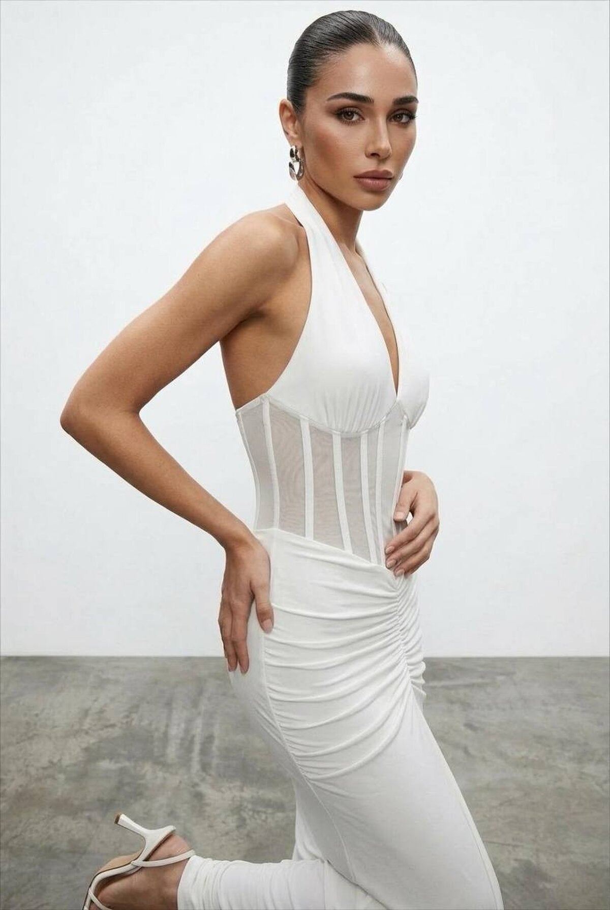 ROCHIE ELEGANTĂ CU DETALIU CORSET
