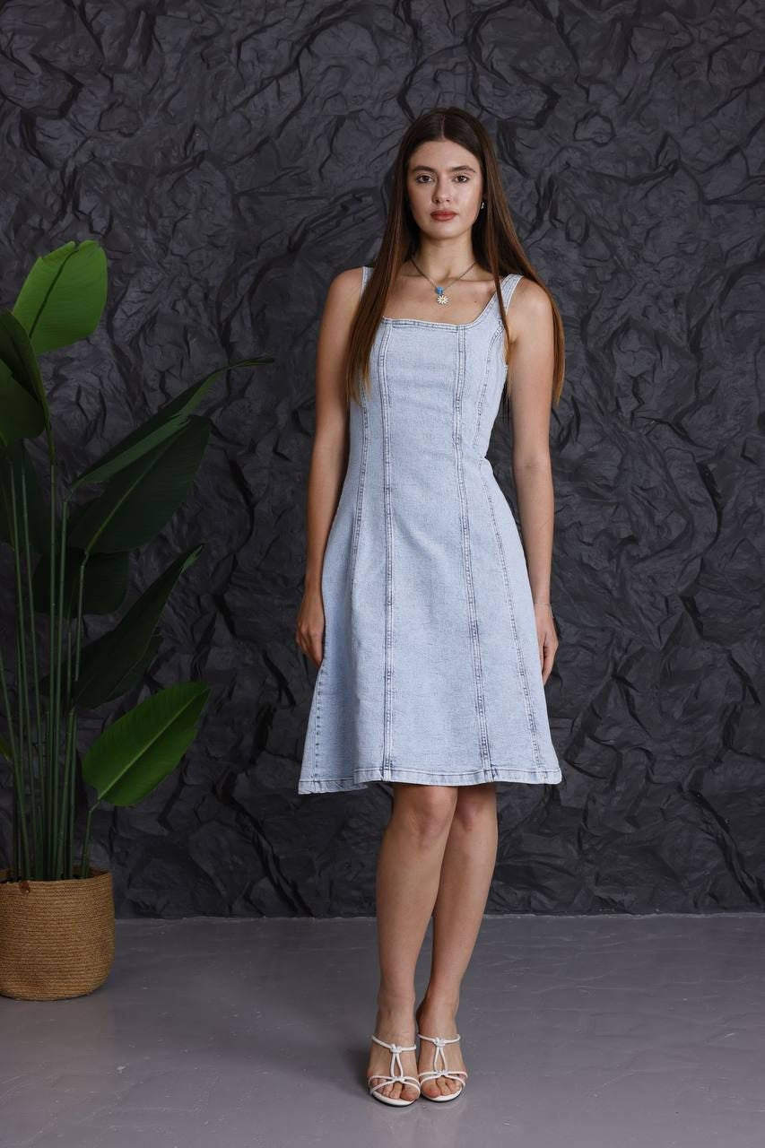 ROCHIE DIN DENIM
