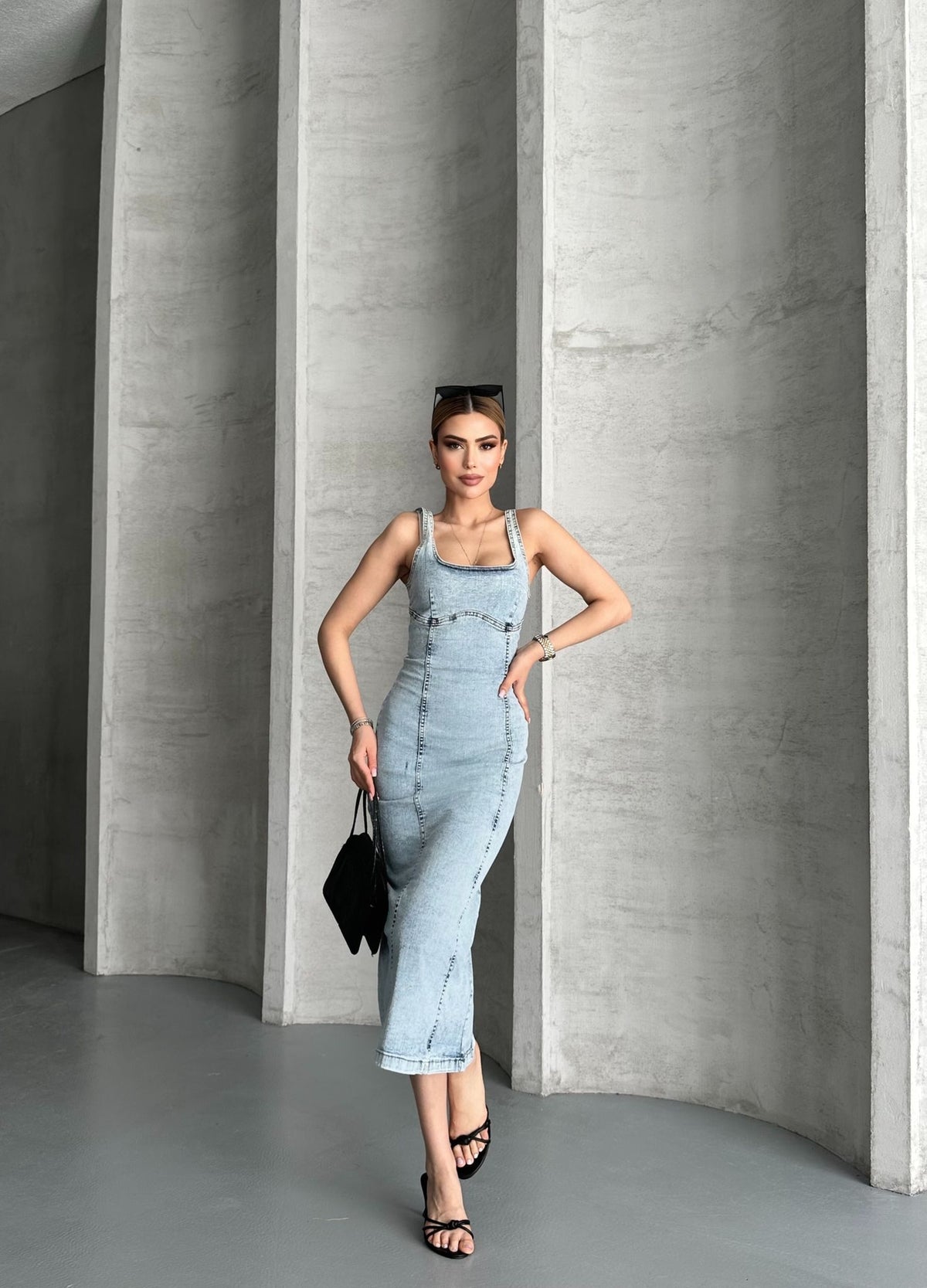ROCHIE DIN DENIM