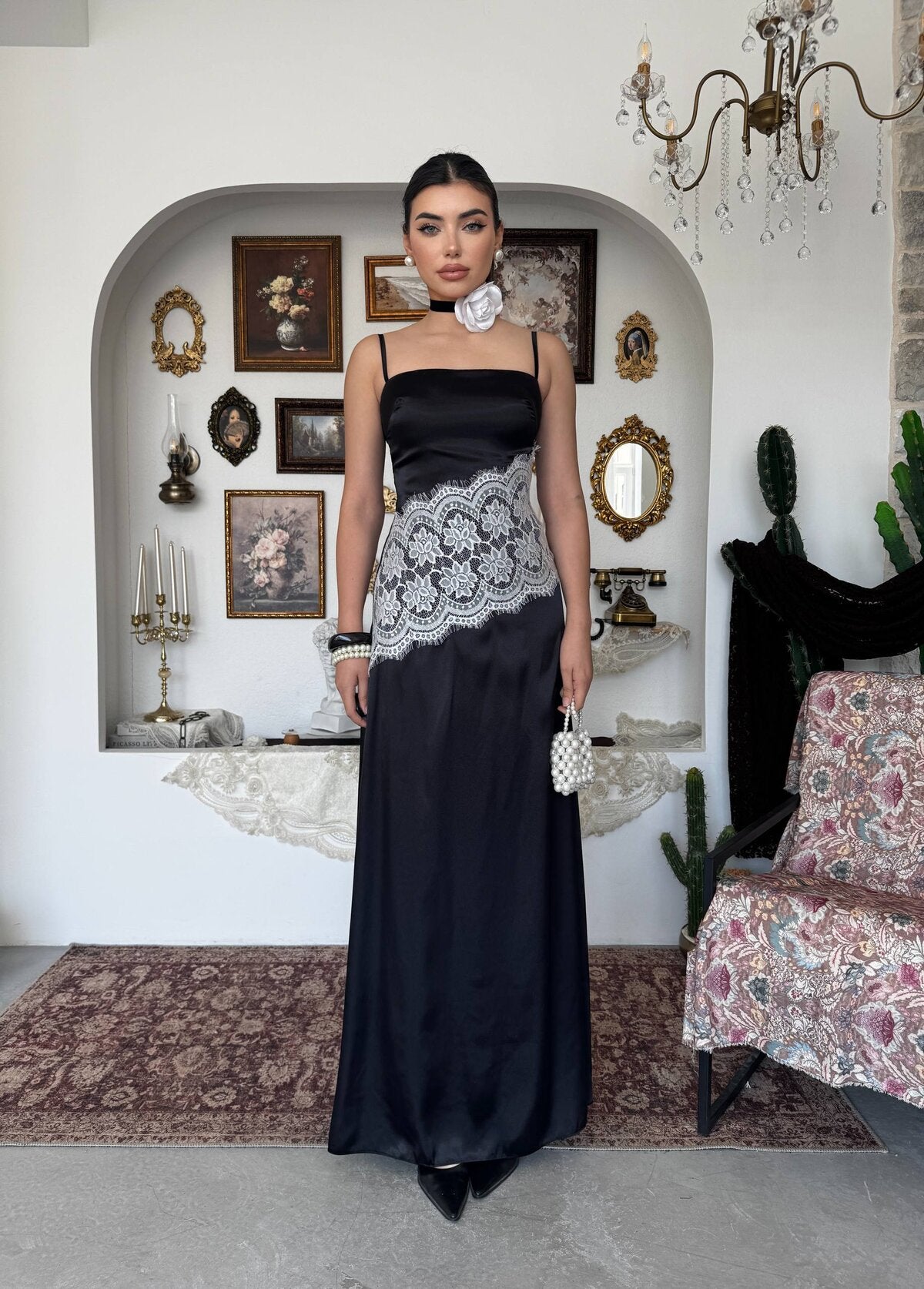 Lumes Paris Rochie cu detalii din dantelă