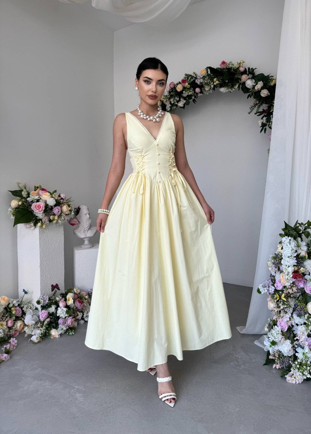 Rochie Mahus cu detalii nasturi