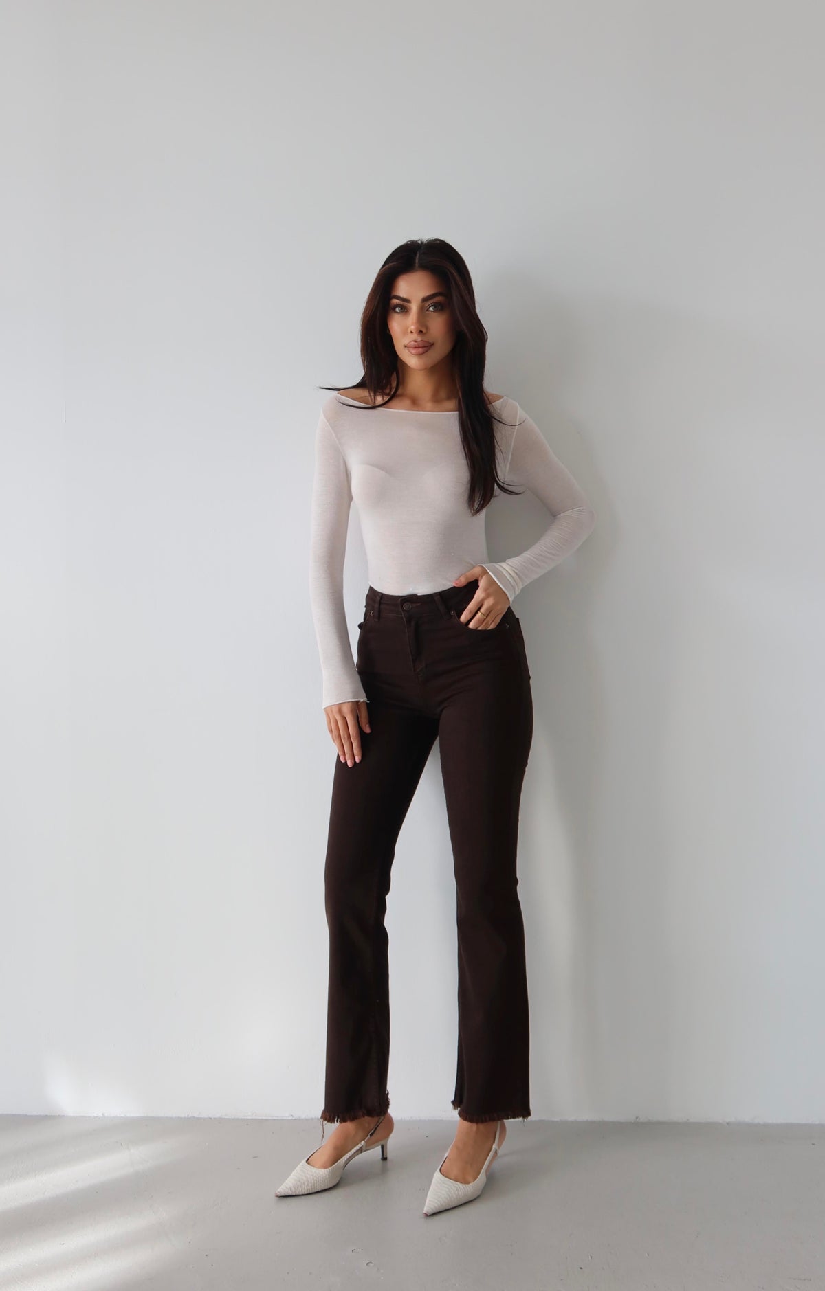 Pantalon Jean Mini Flare Maro Închis
