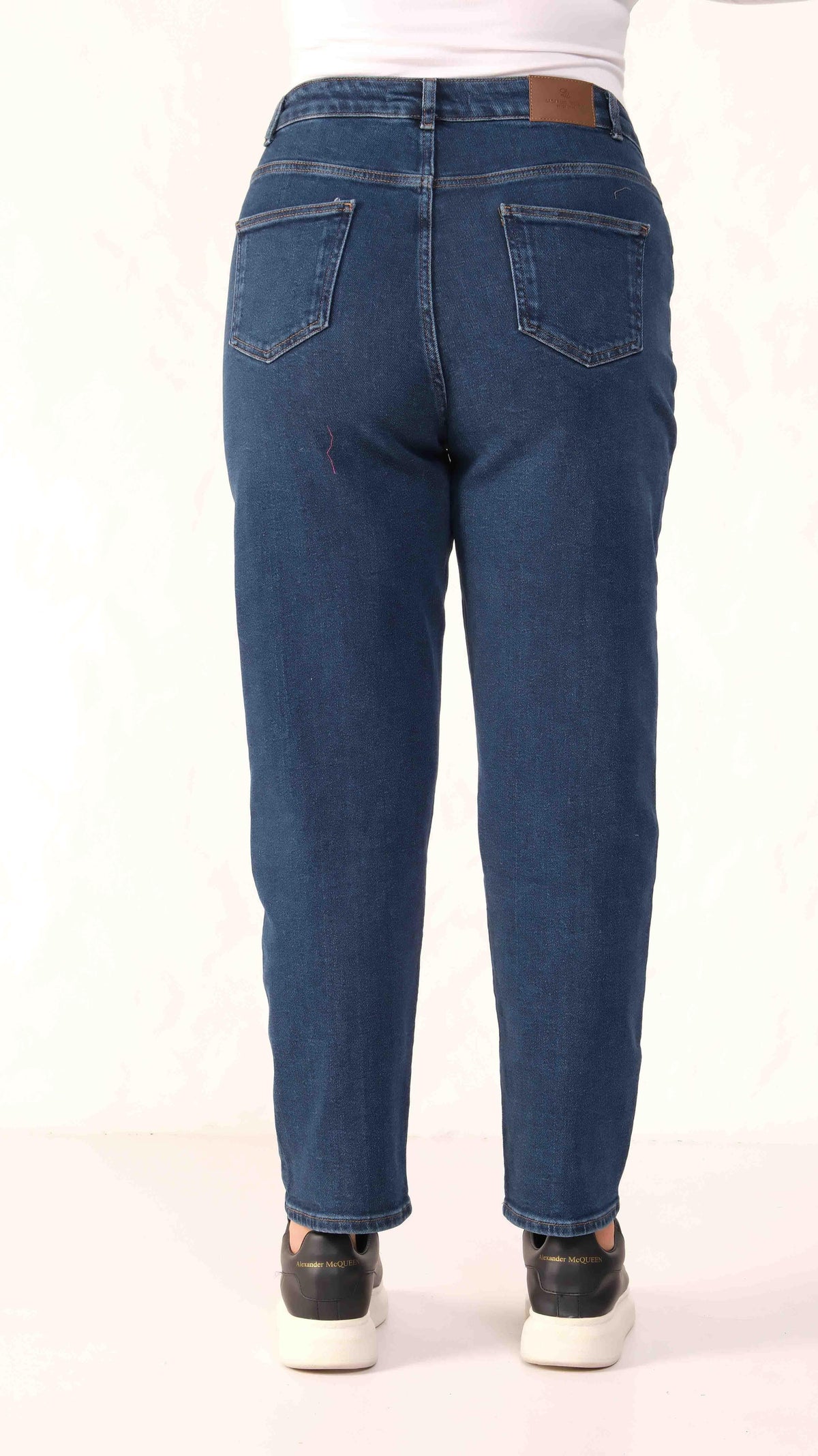 Pantaloni blugi Dark Blue cu talie înaltă, croială conică și măsură mare