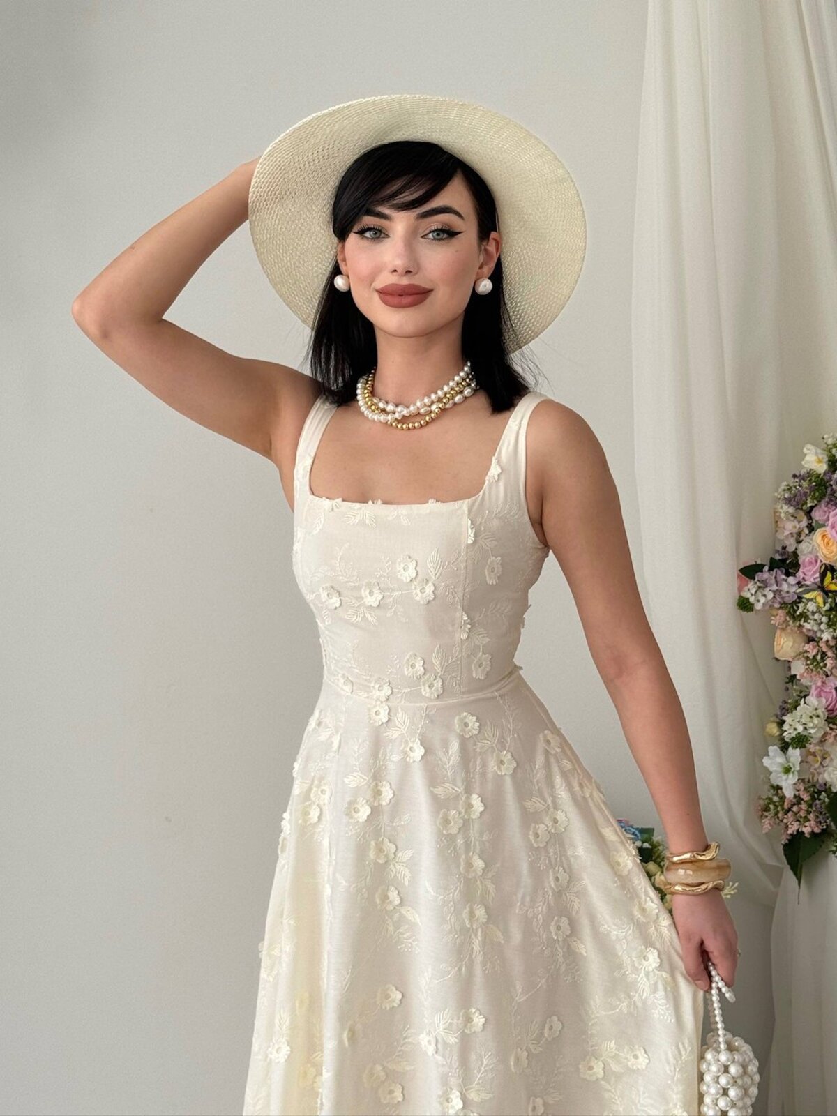 Rochie Myra cu detalii florale