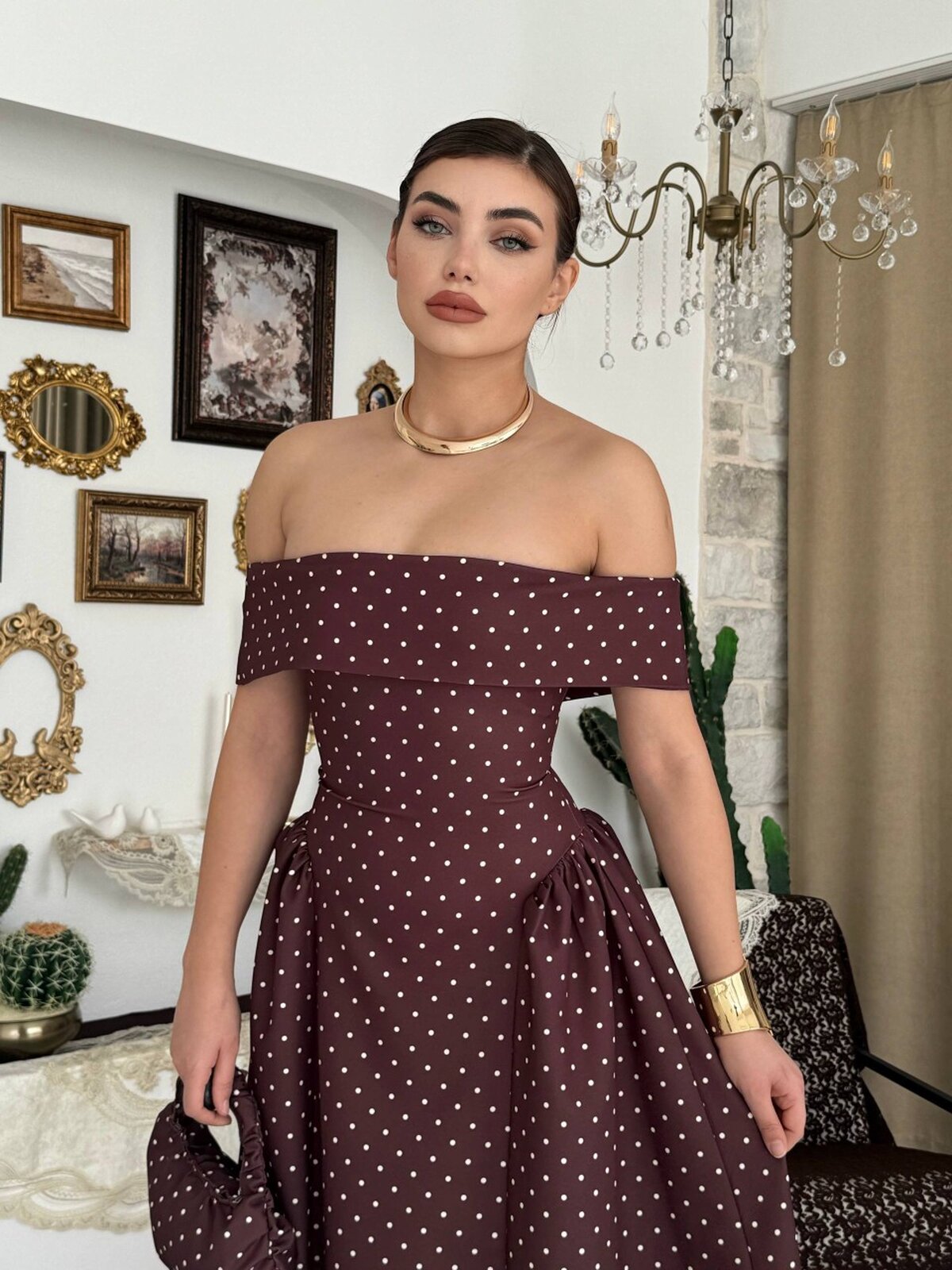 Rochie fără bretele Ogel