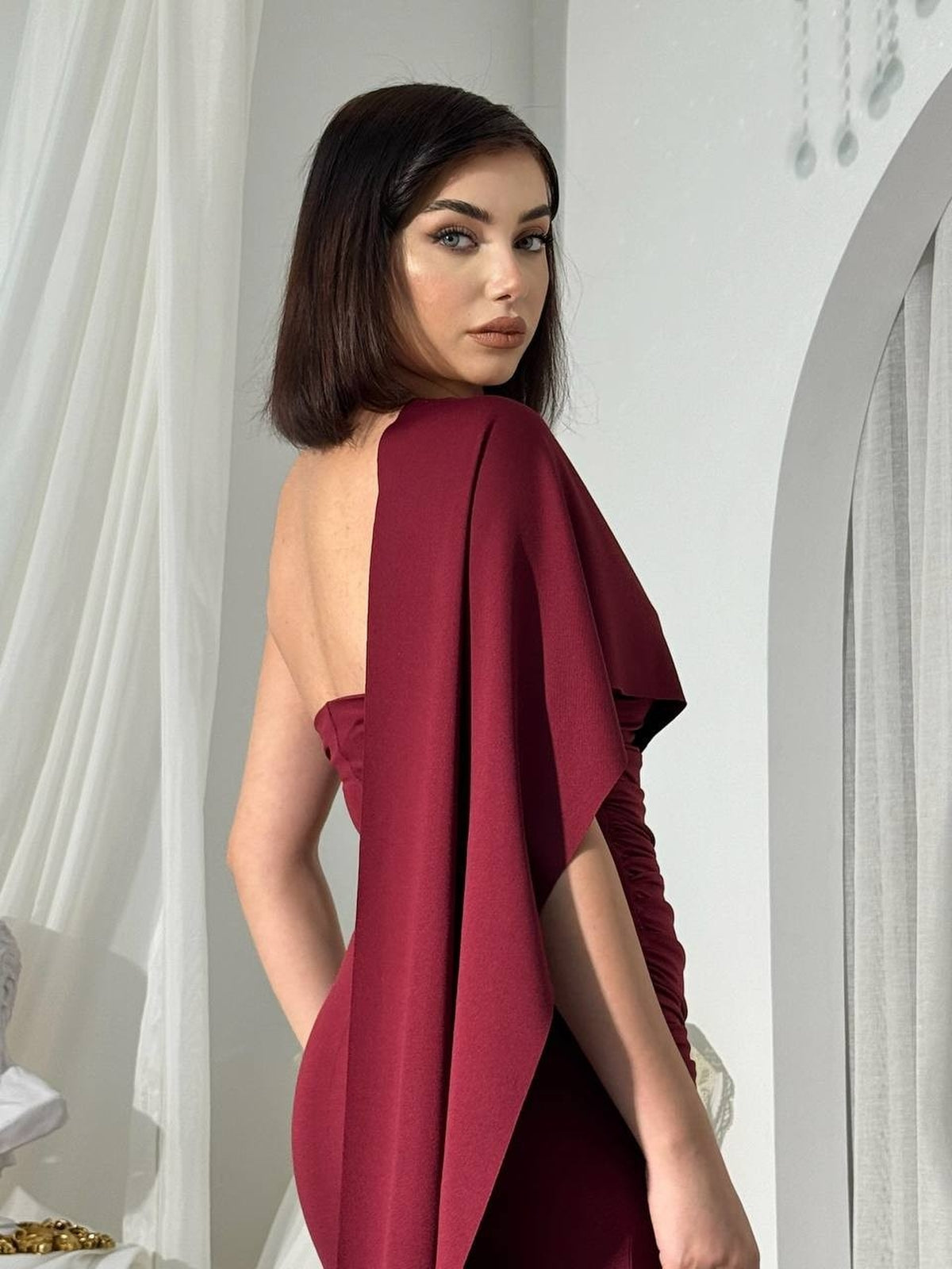Rochie Oldes cu detalii șal