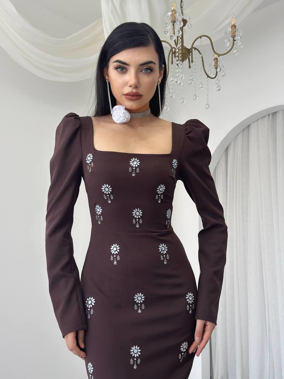 Rochie Pera cu detalii din pietre