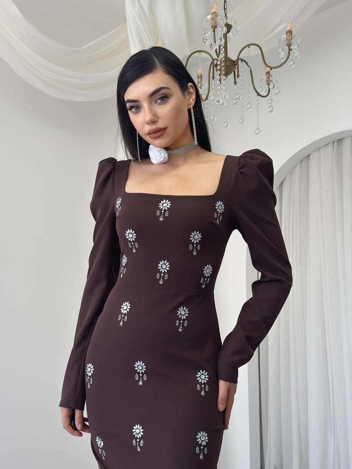 Rochie Pera cu detalii din pietre