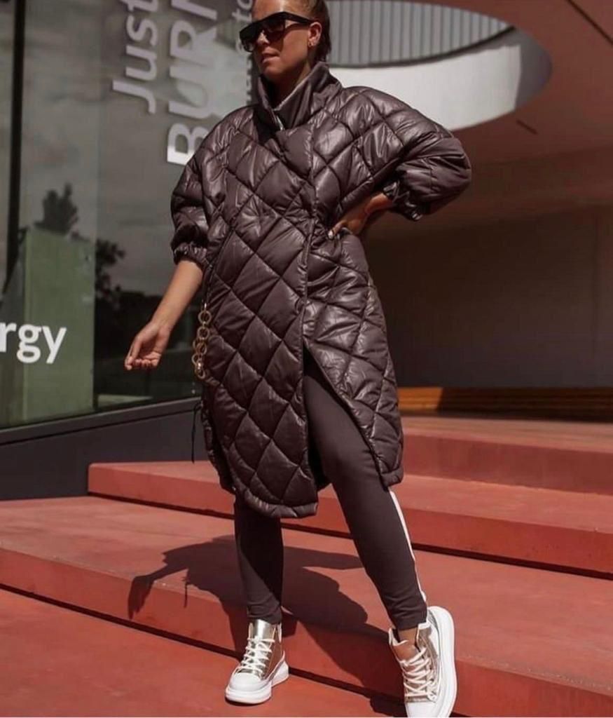 Chain Detail Puffer Jacket - Black