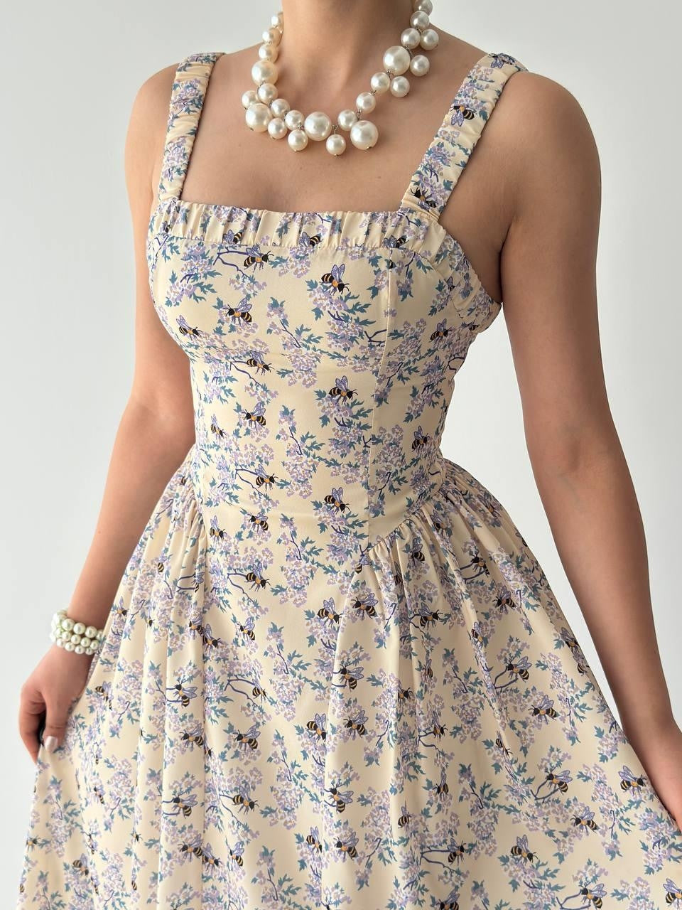 Rochie Pou cu volane