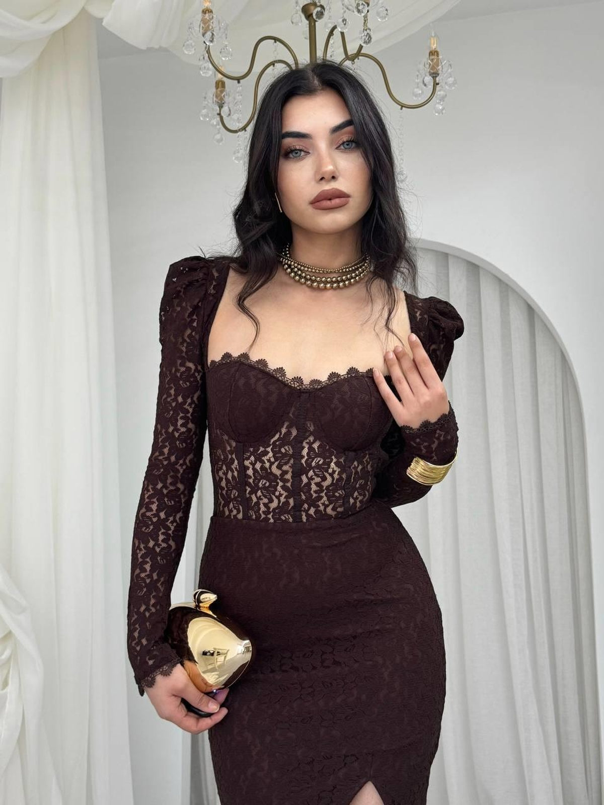 Rochie Siena cu crăpătură decorativă