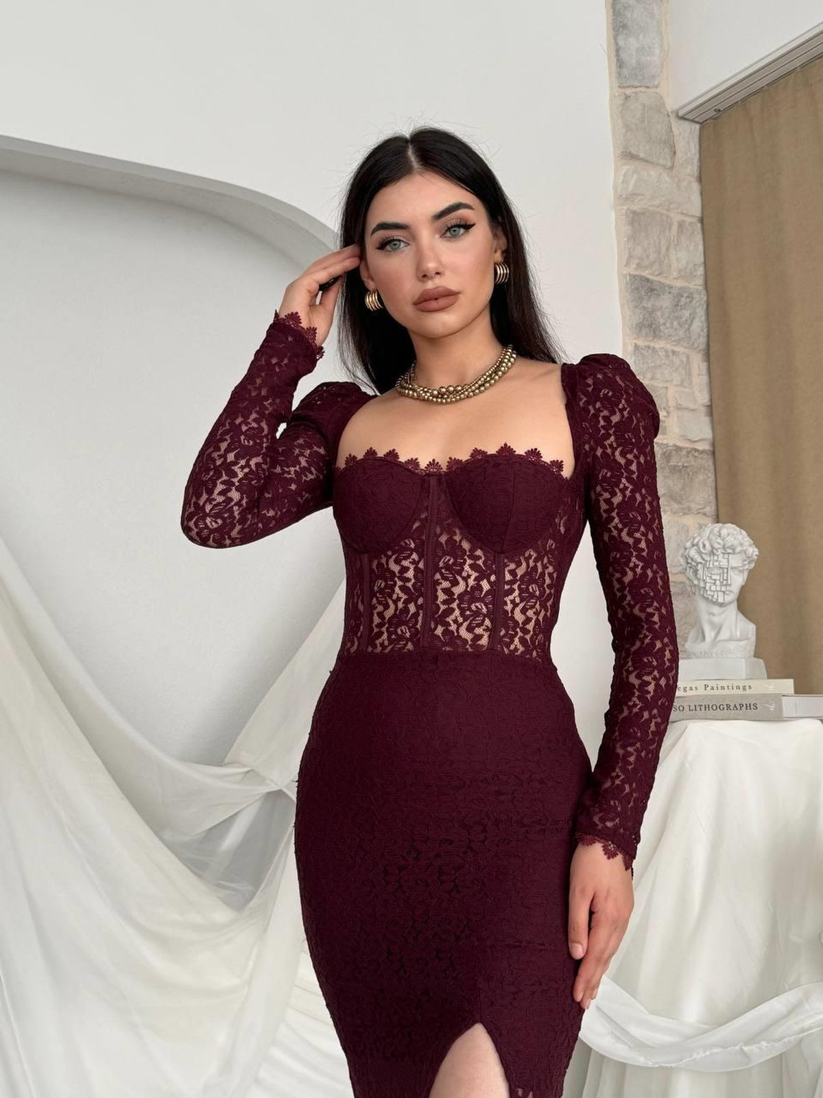 Rochie Siena cu crăpătură decorativă
